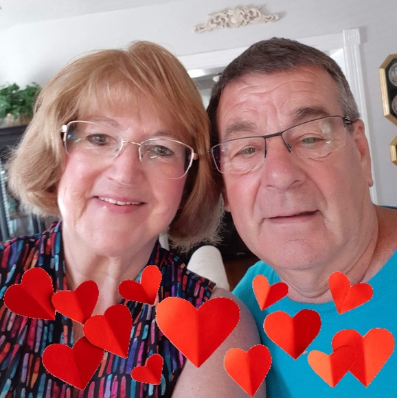 Meet your Posher, Sandy - Picture 1 of 1